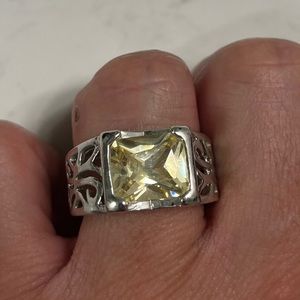 Yellowish colored stone costume ring
